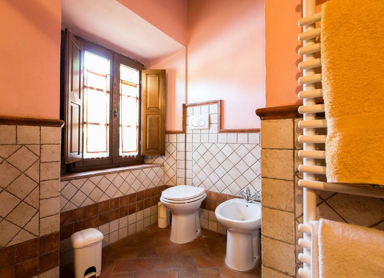 Rustico In Pietra Villa Chianni Exterior photo